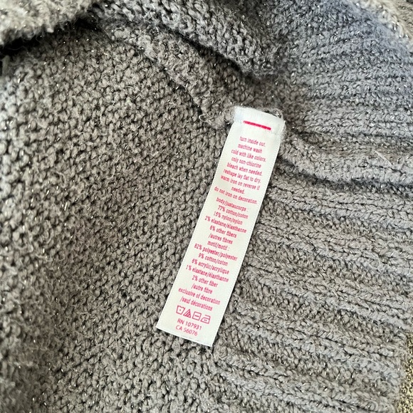 Justice sweater for 12 yo - Picture 6 of 6